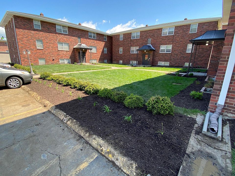 1st image of 1309 N 49th Ave APT 1