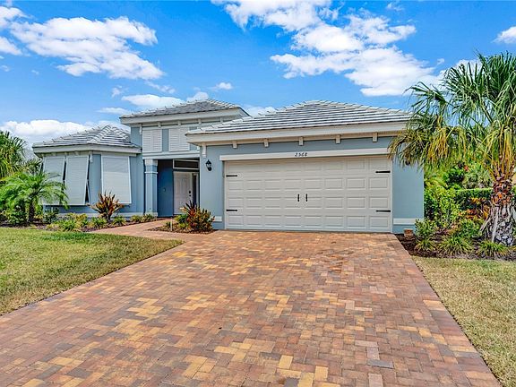 2nd image of 2568 Saint Lucia Cir
