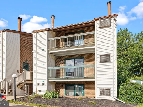 3750 Clarendon Ave #3, Philadelphia, PA 19114