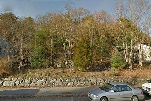 2nd image of 439 Boston Post Rd
