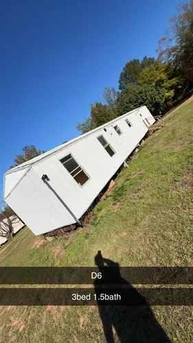 138 E Bridges St Photo 1