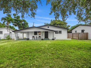6437 Funston St, Hollywood, FL 33023