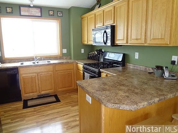 3rd image of 241 Chatter Cir NE