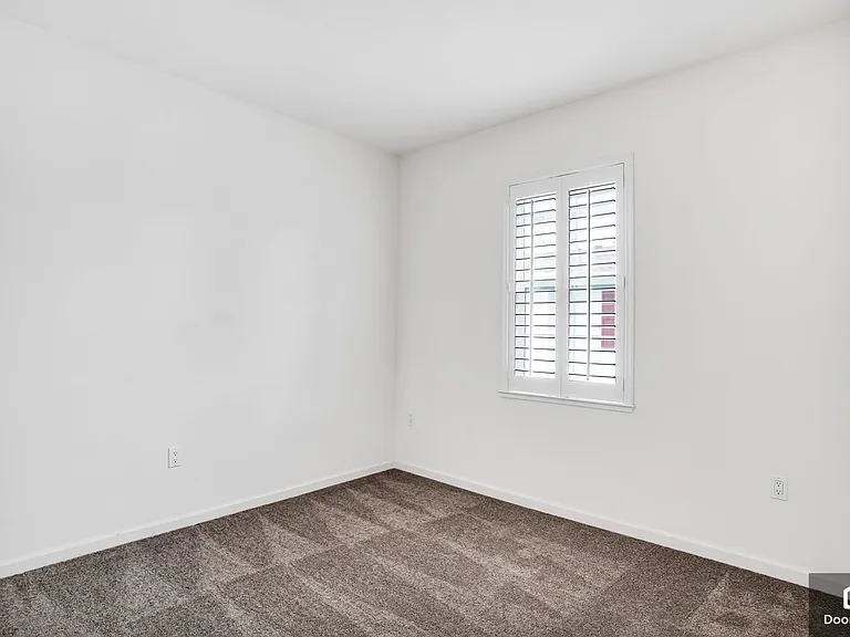 1604 Northshore Dr — Photo 18