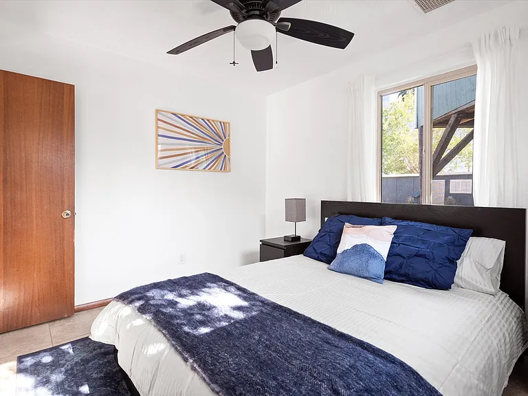 3529 E Sheridan St — Photo 14