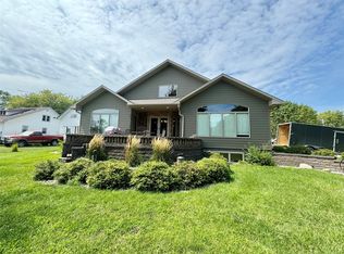 805 4th St, Lake View, IA 51450