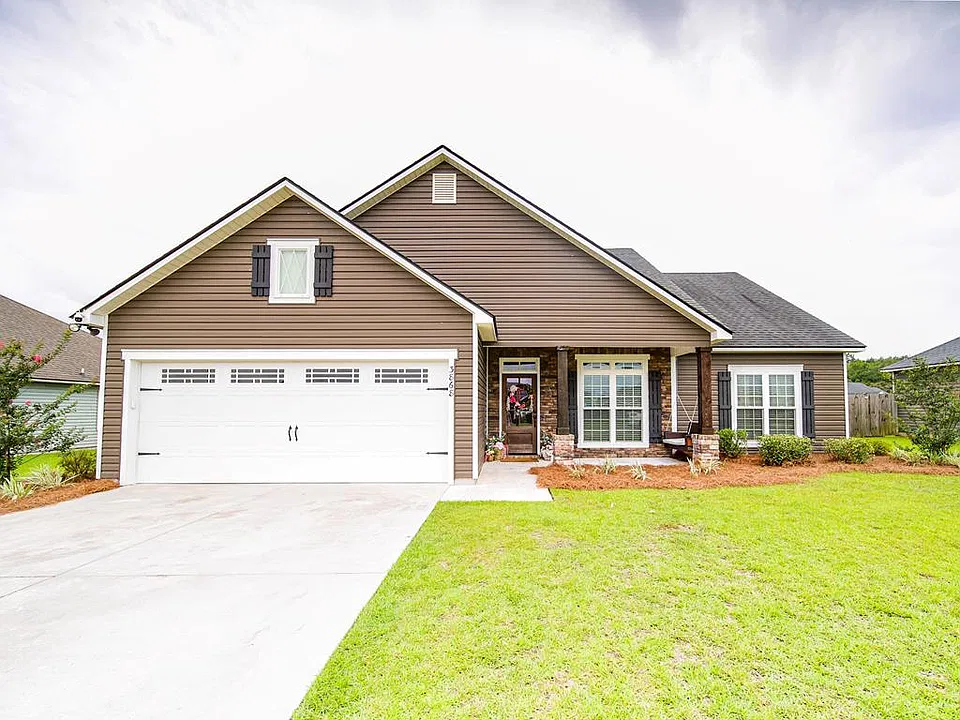 3868 Karaline Cir