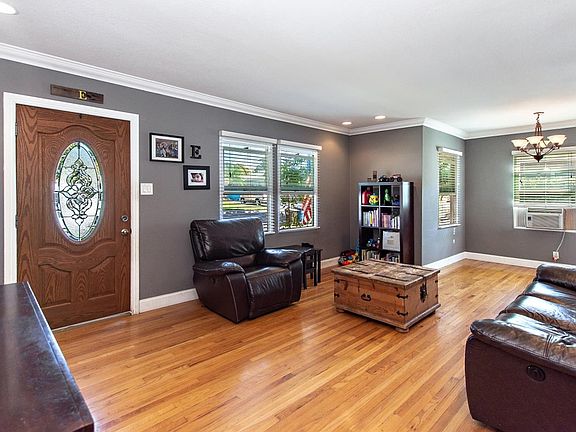 2nd image of 14036 Dittmar Dr