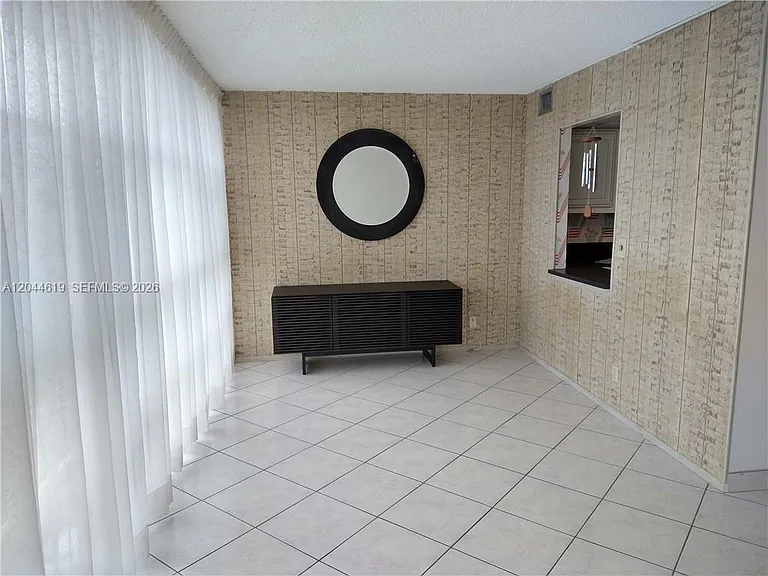 601 Three Islands Blvd #517 — Photo 15