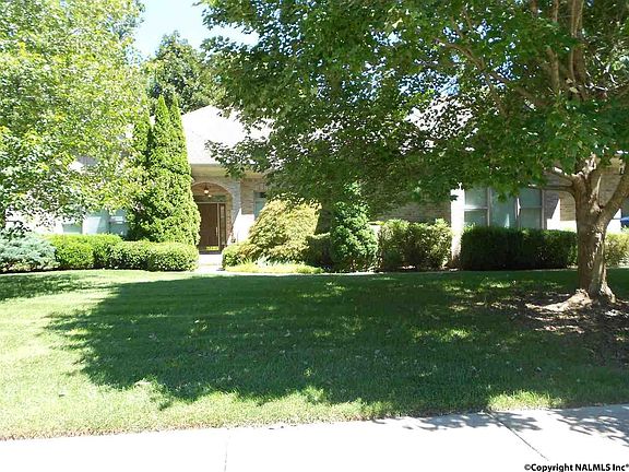 3rd image of 3009 Basswood Way SE