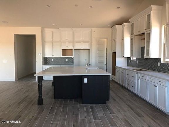 4th image of 2300 E Cherrywood Pl