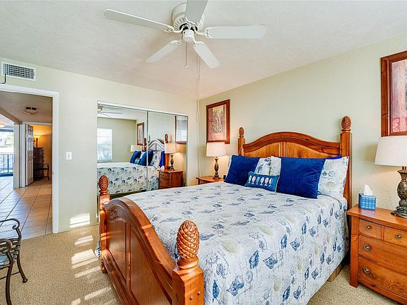 5th image of 118 S Halifax Ave APT 202
