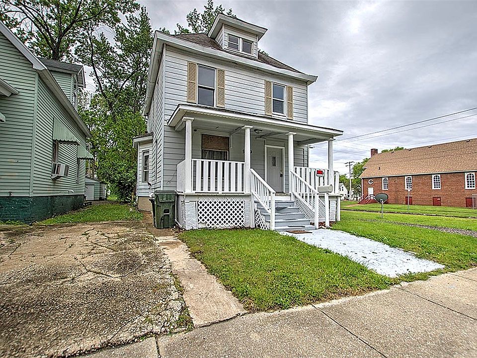 1st image of 959 W Macon St