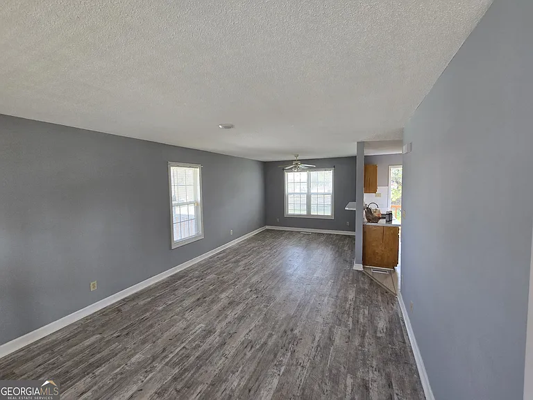 629 Hanson St — Photo 10