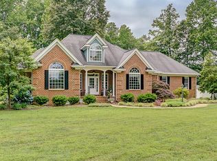 661 Pine Crest Dr, Heathsville, VA 22473