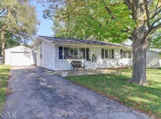 1106 Julienne Dr, Normal, IL 61761