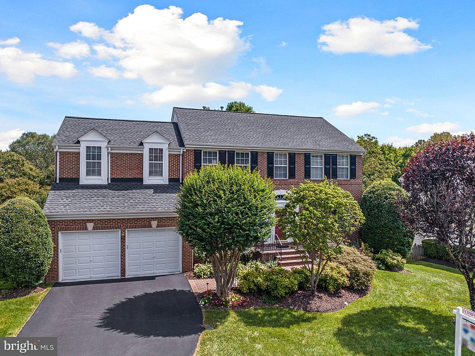 1st image of 5203 Whisper Willow Dr
