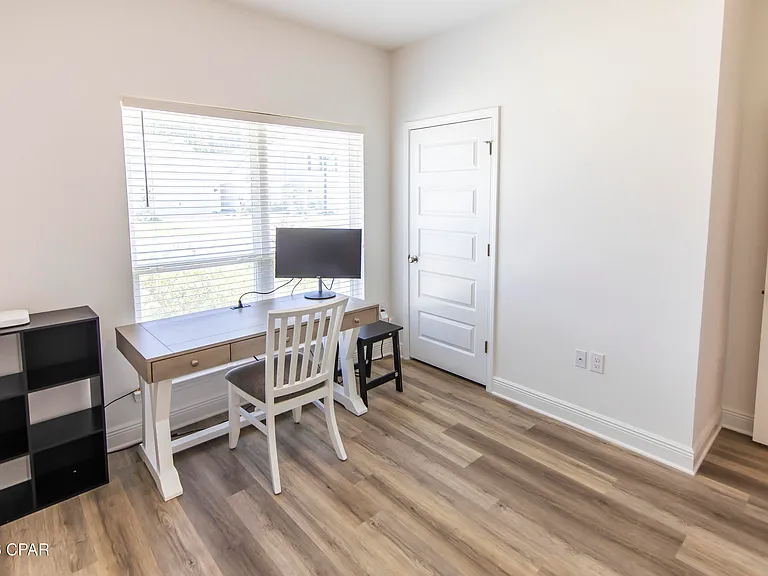 602 Hancock Way — Photo 30