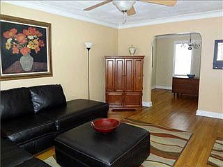 3rd image of 3564 Kearney Ave