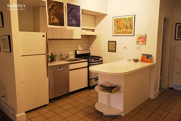 Rented by Sotheby's International Realty | media 27