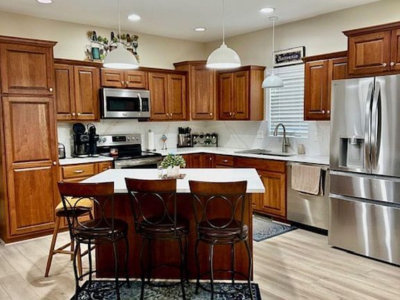 2nd image of 1431 Pawnee Dr