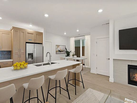 3rd image of 20897 SE Denver Dr #141