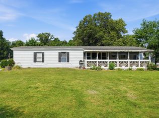 9390 N 1000 W, Demotte, IN 46310