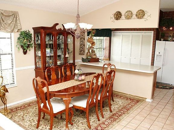 4th image of 10166 Pink Carnation Ct