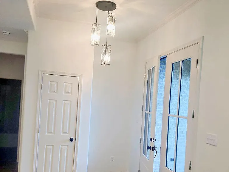 805 Woodridge Cir — Photo 11