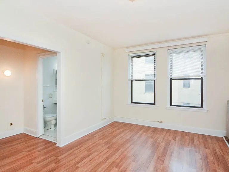 3335 W Diversey Ave #312 — Photo 7