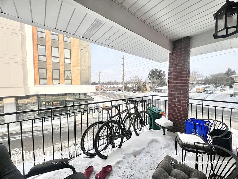 318 Erb St W #3 — Photo 18