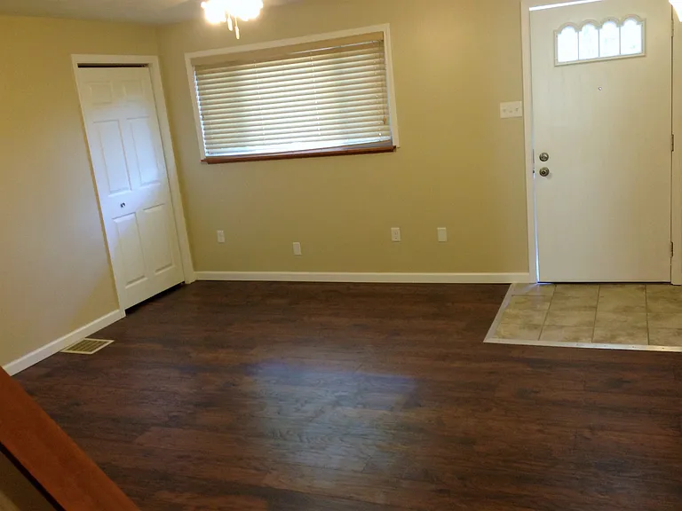 651 Chess St — Photo 8