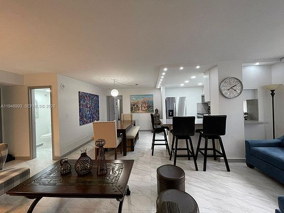 4th image of 16919 N Bay Rd APT 104