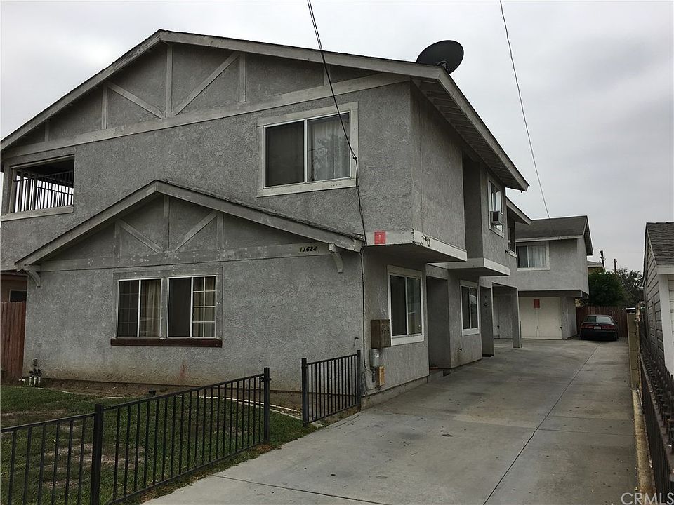 1st image of 11624 208th St