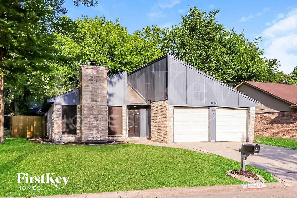 Building Photo - 15818 Nutcracker Ct