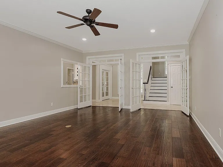 2 Silverstrand Pl — Photo 8