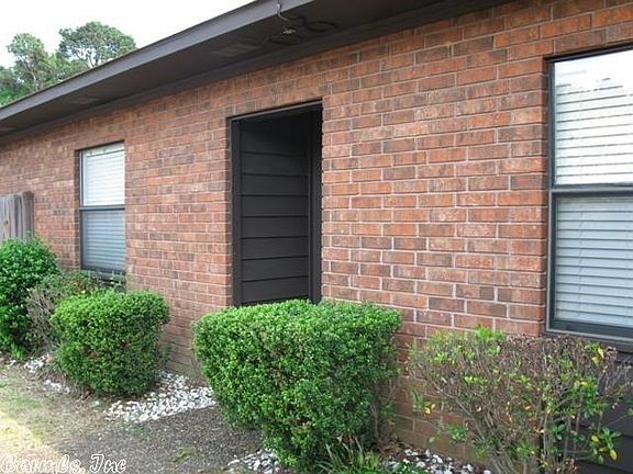 2nd image of 301 Hammond Dr