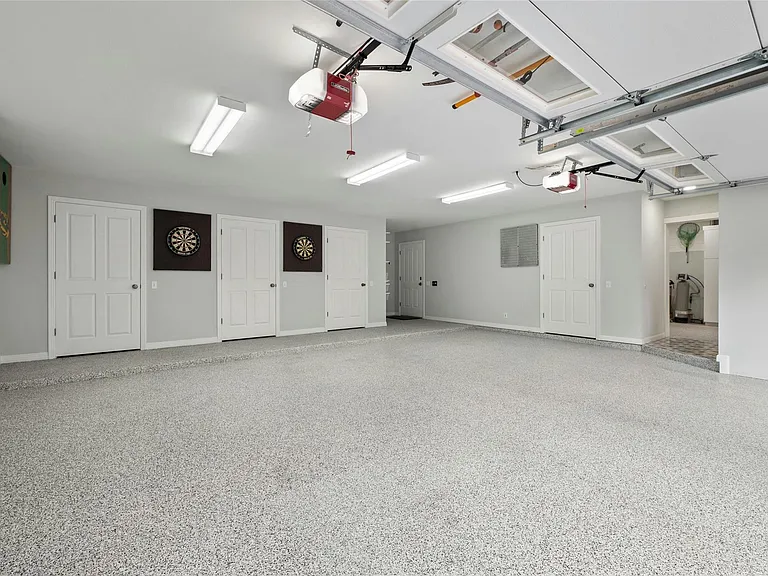 4710 Eck Ln — Photo 36