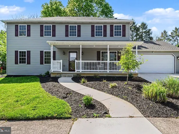 2021 Verona Dr, Harrisburg, PA 17110