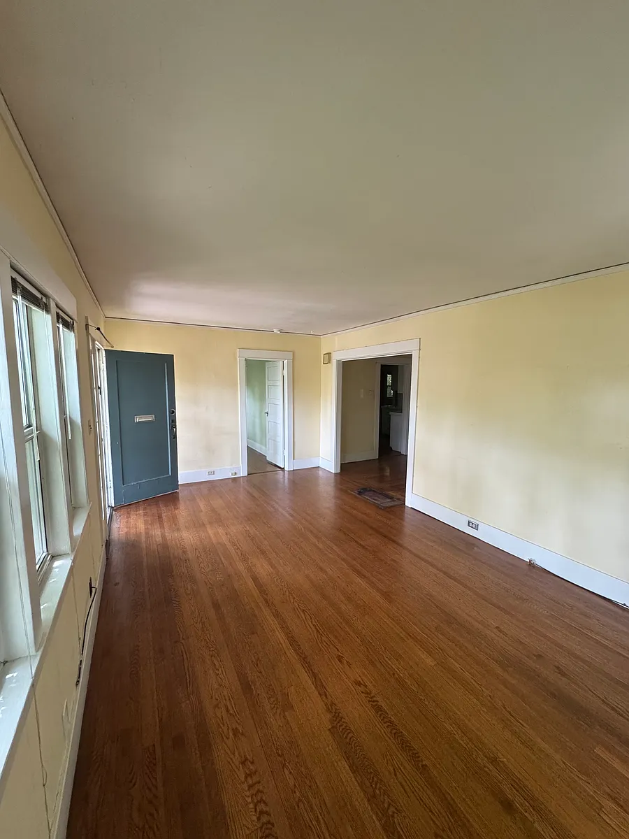 Building Photo - 4533 U St #1