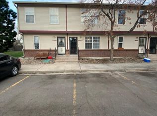 6906 W Mississippi Ave, Lakewood, CO 80226