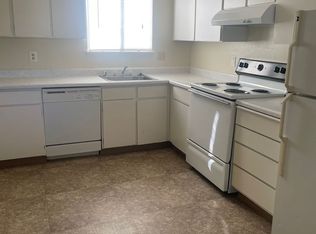 1295 Downard Ln APT 8, Redding, CA