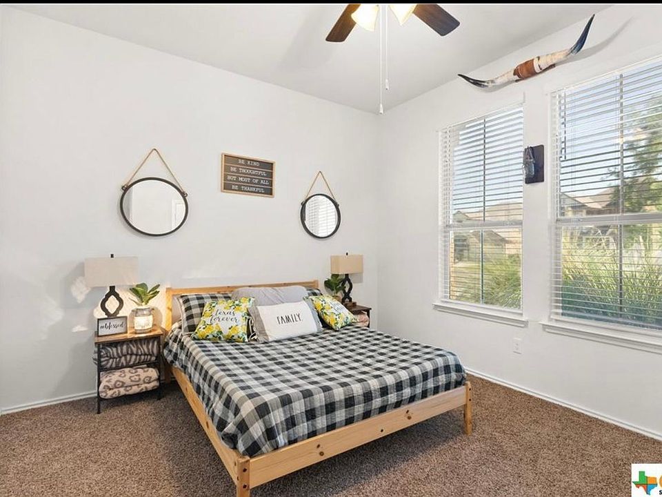 1st image of 8702 Stonehollow Dr