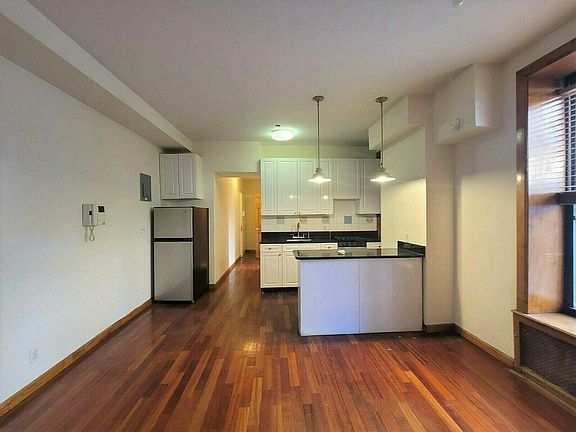 2nd image of 175 Lexington Ave #1AA