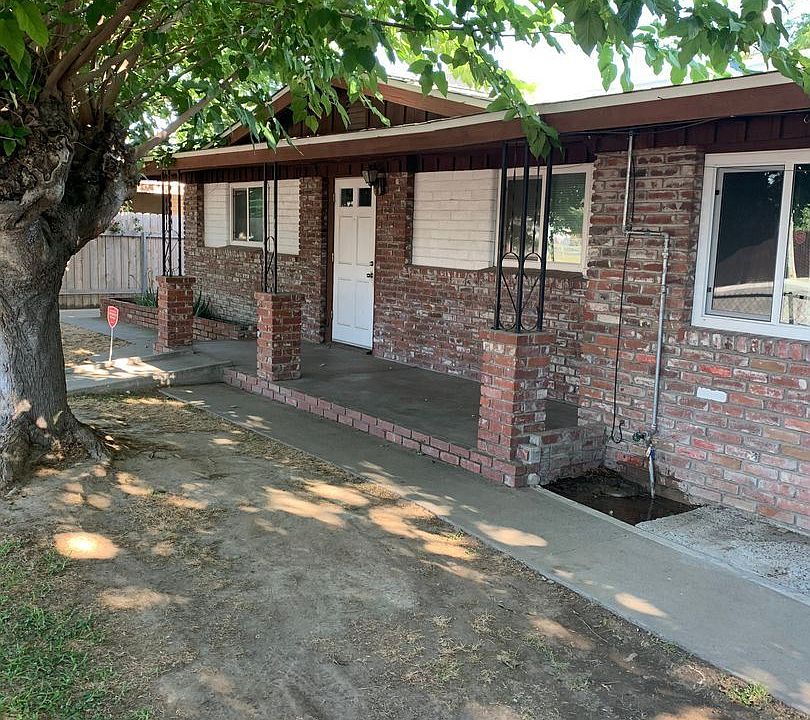 1st image of 9726 Garden Dr