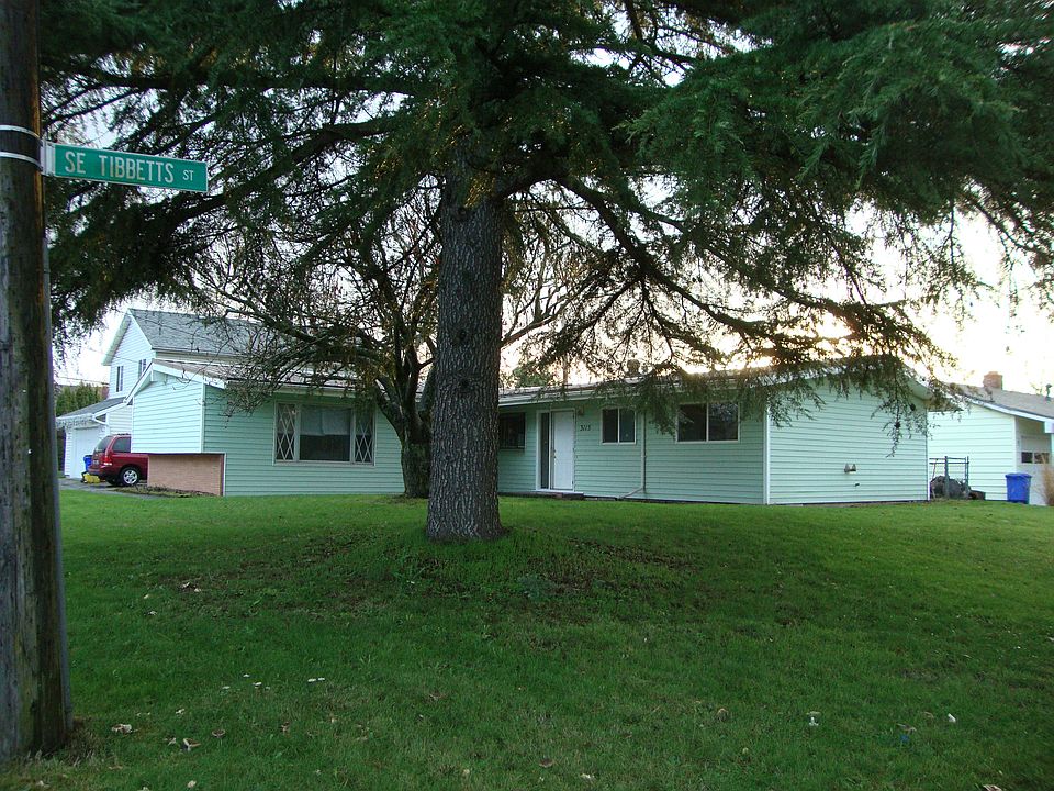 Front View @ SE Tibetts &143