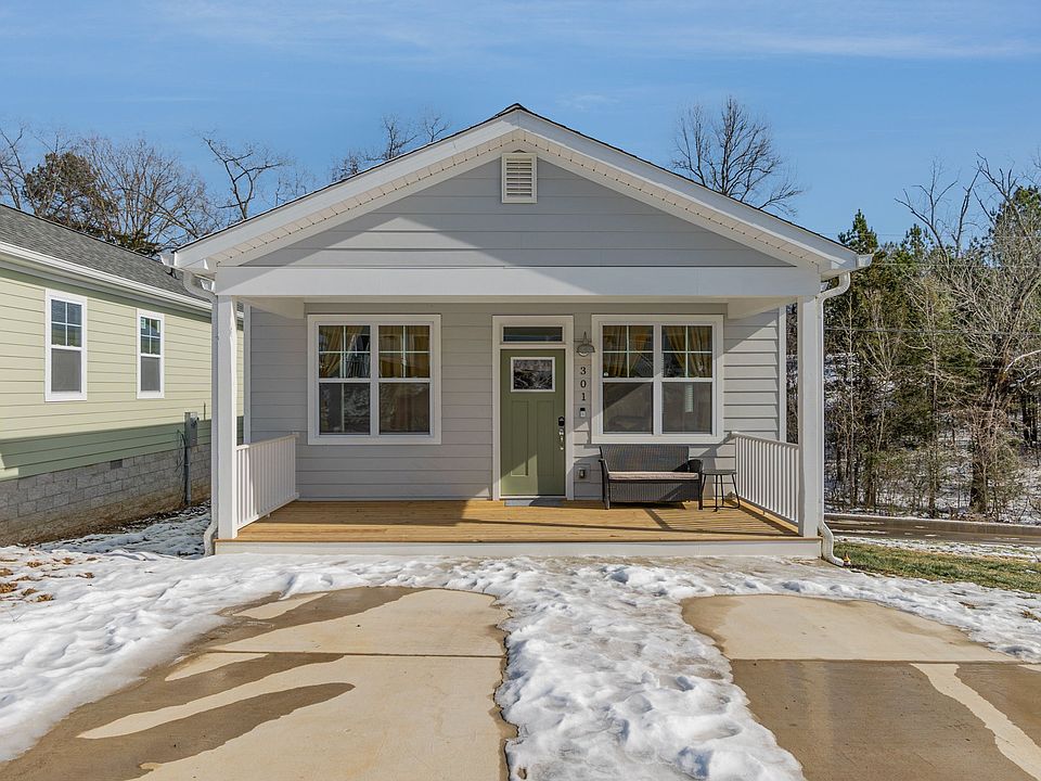 1st image of 301 Fenbrook Way