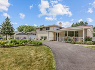 22W370 Webster Ave, Medinah, IL
