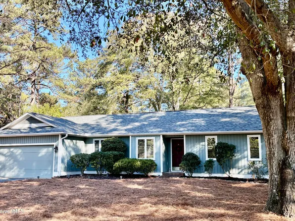 75 Hillcrest Road, Pinehurst, NC 28374