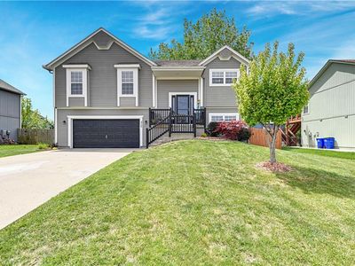 317 W Cheyenne St, Gardner, KS, 66030